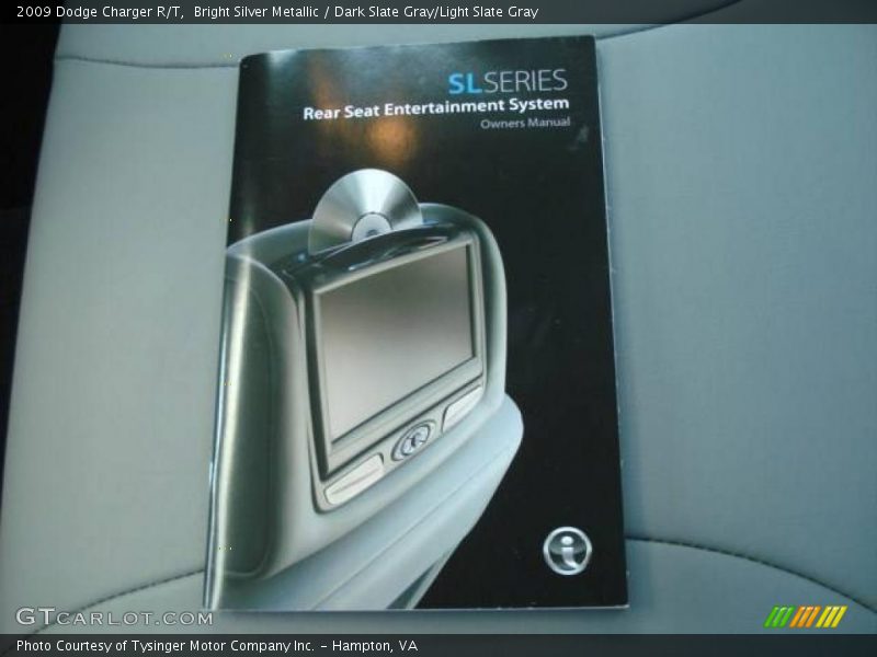 Bright Silver Metallic / Dark Slate Gray/Light Slate Gray 2009 Dodge Charger R/T