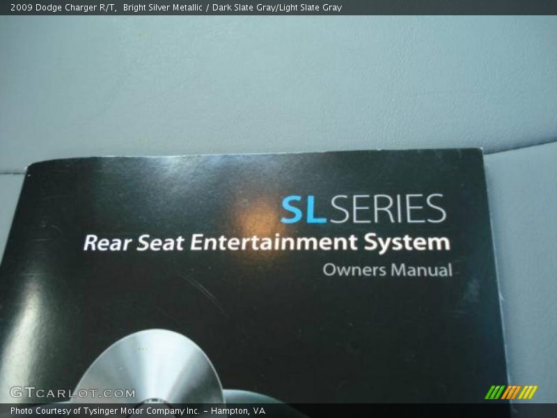 Bright Silver Metallic / Dark Slate Gray/Light Slate Gray 2009 Dodge Charger R/T