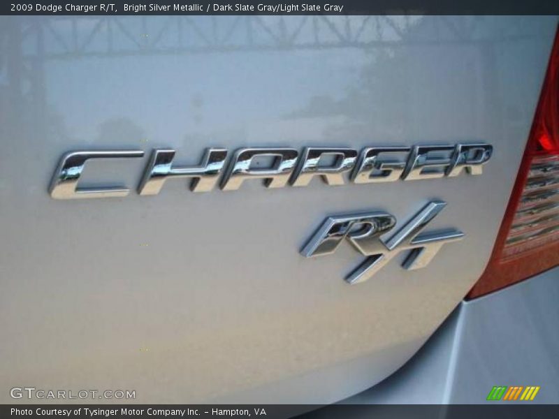 Bright Silver Metallic / Dark Slate Gray/Light Slate Gray 2009 Dodge Charger R/T