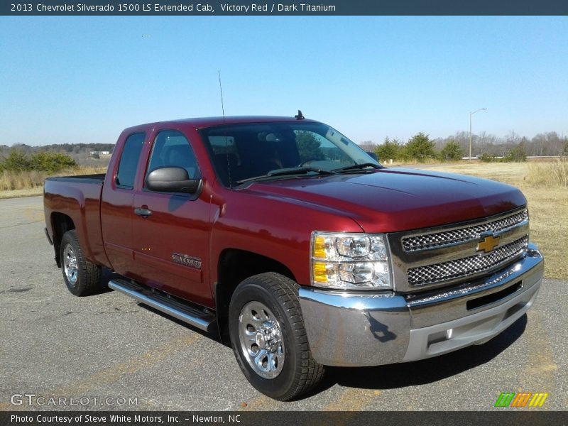 Victory Red / Dark Titanium 2013 Chevrolet Silverado 1500 LS Extended Cab