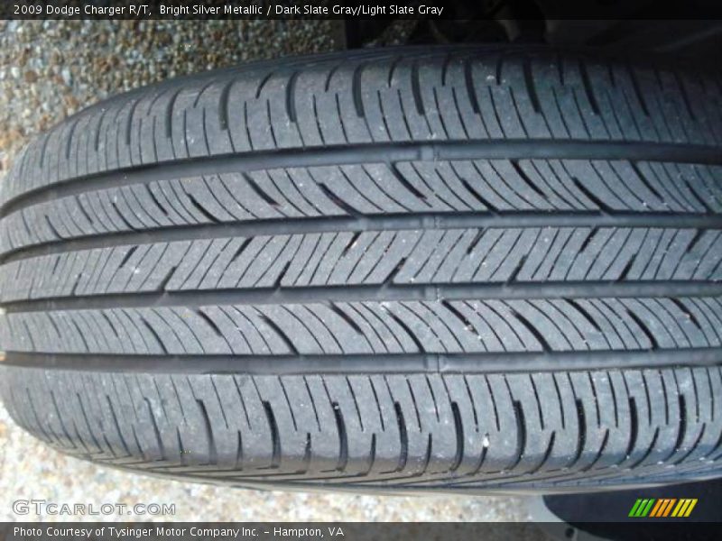 Bright Silver Metallic / Dark Slate Gray/Light Slate Gray 2009 Dodge Charger R/T