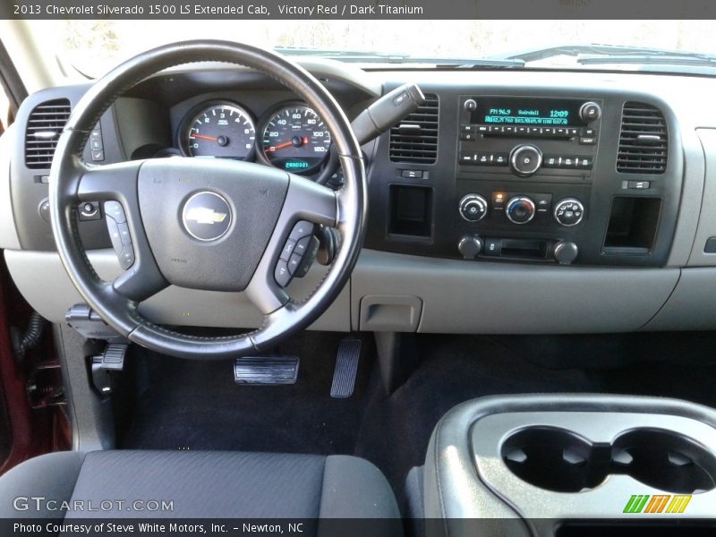Victory Red / Dark Titanium 2013 Chevrolet Silverado 1500 LS Extended Cab