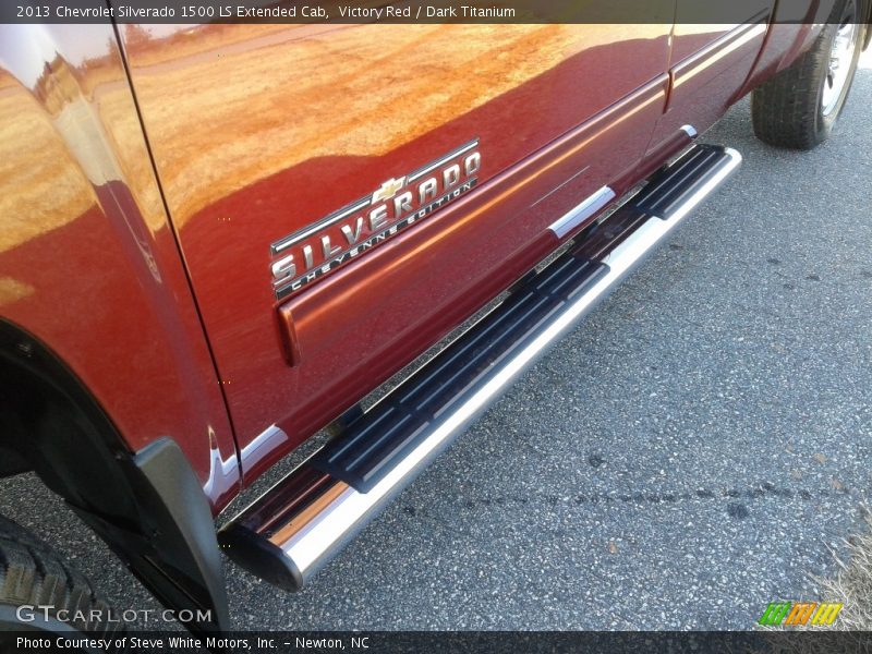 Victory Red / Dark Titanium 2013 Chevrolet Silverado 1500 LS Extended Cab