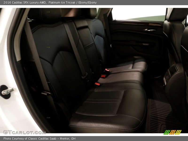 Platinum Ice Tricoat / Ebony/Ebony 2016 Cadillac SRX Luxury AWD
