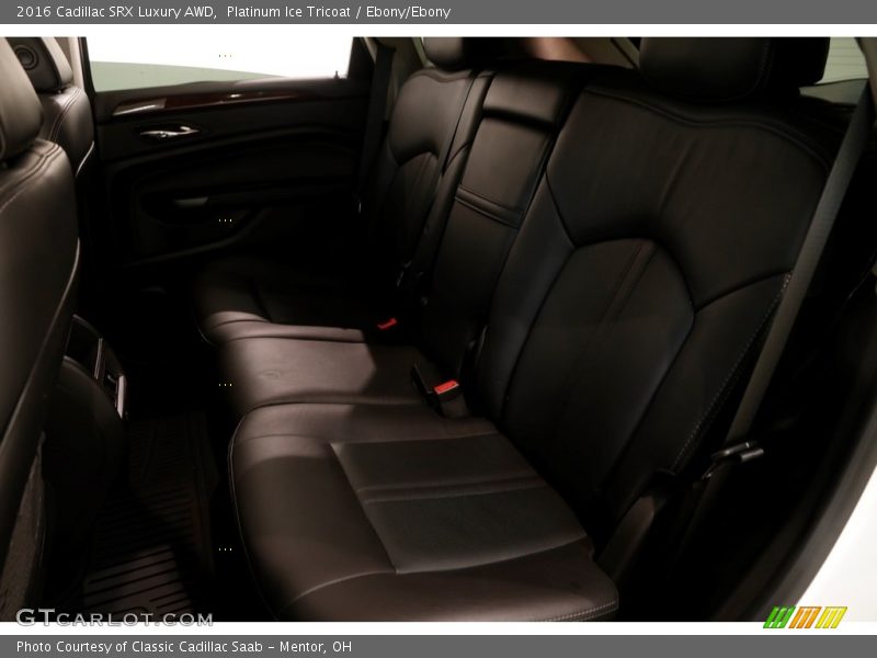 Platinum Ice Tricoat / Ebony/Ebony 2016 Cadillac SRX Luxury AWD