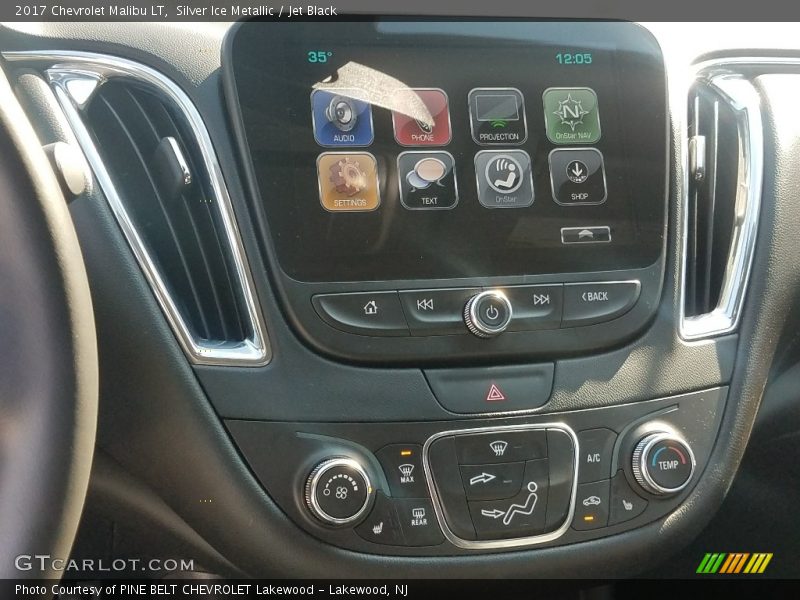Silver Ice Metallic / Jet Black 2017 Chevrolet Malibu LT