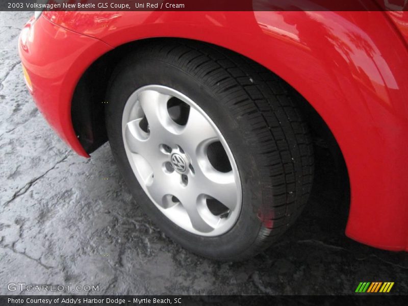 Uni Red / Cream 2003 Volkswagen New Beetle GLS Coupe