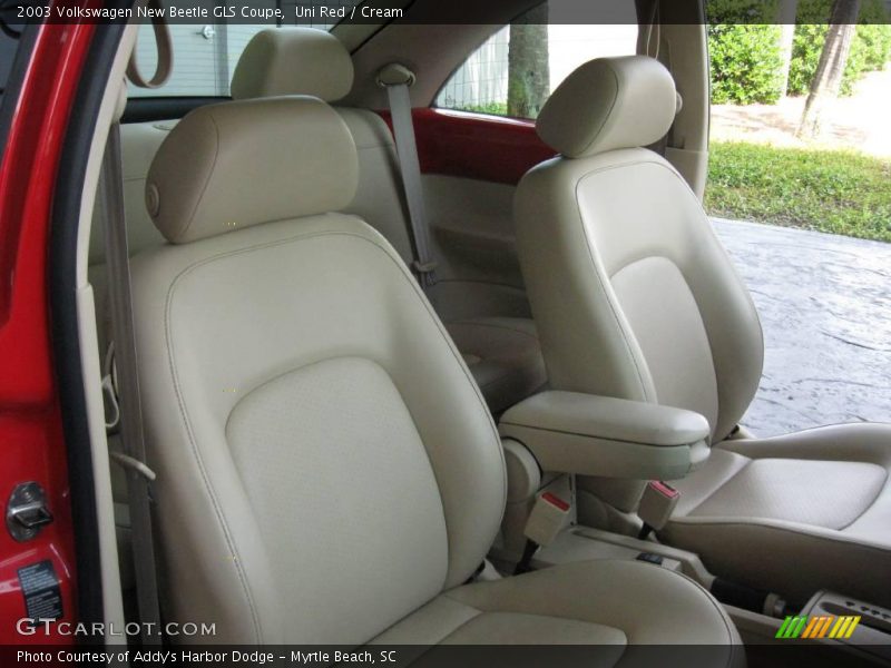 Uni Red / Cream 2003 Volkswagen New Beetle GLS Coupe