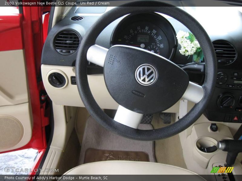 Uni Red / Cream 2003 Volkswagen New Beetle GLS Coupe