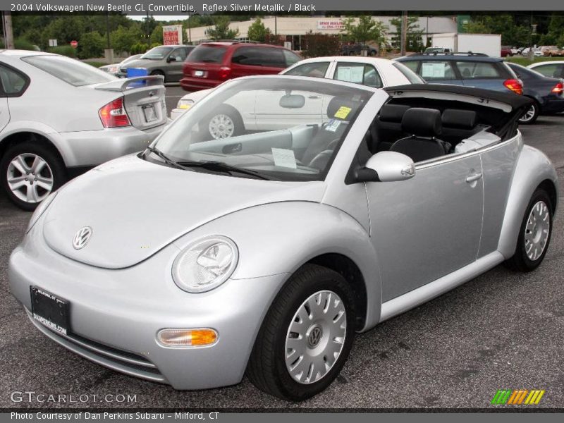 Reflex Silver Metallic / Black 2004 Volkswagen New Beetle GL Convertible