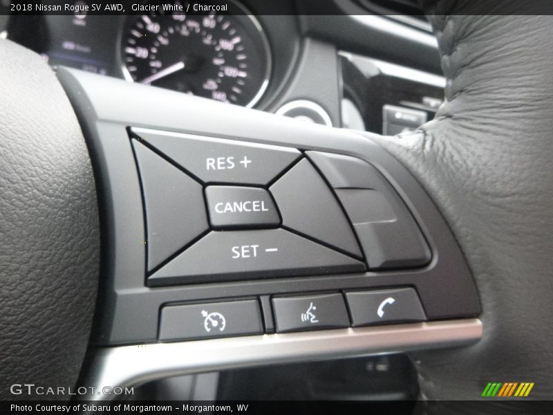 Glacier White / Charcoal 2018 Nissan Rogue SV AWD