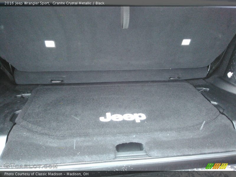Granite Crystal Metallic / Black 2016 Jeep Wrangler Sport