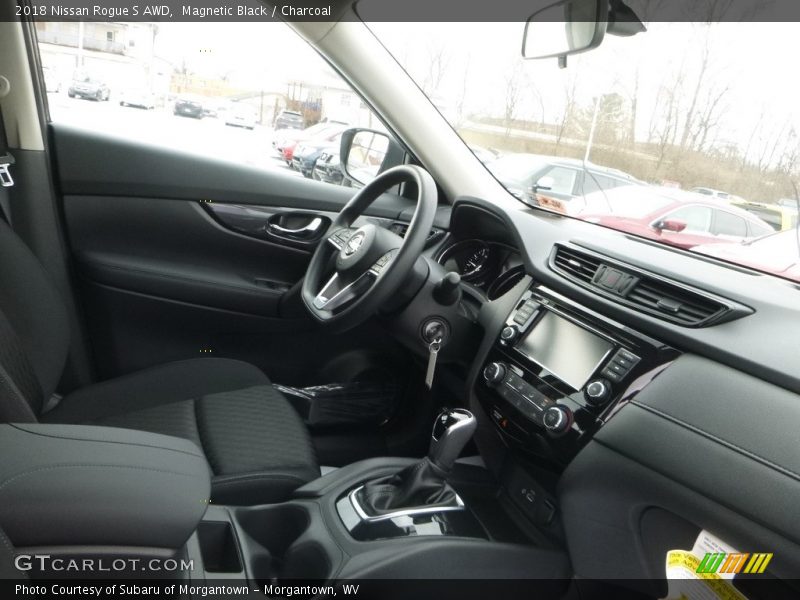 Magnetic Black / Charcoal 2018 Nissan Rogue S AWD