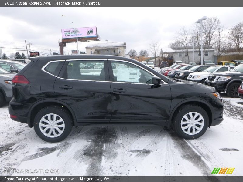 Magnetic Black / Charcoal 2018 Nissan Rogue S AWD