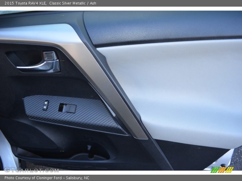 Classic Silver Metallic / Ash 2015 Toyota RAV4 XLE