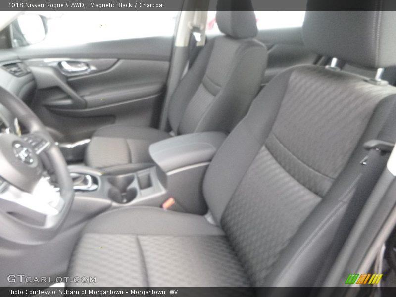 Magnetic Black / Charcoal 2018 Nissan Rogue S AWD