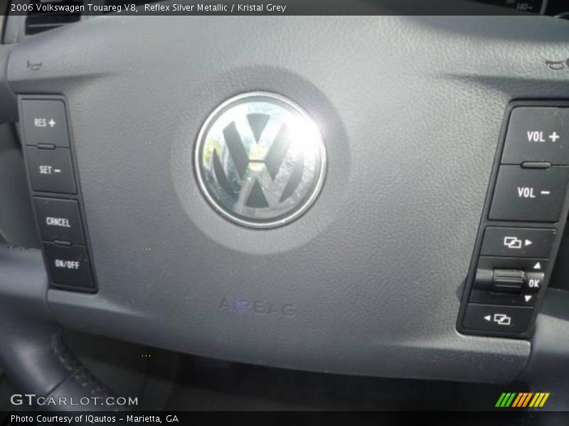 Reflex Silver Metallic / Kristal Grey 2006 Volkswagen Touareg V8