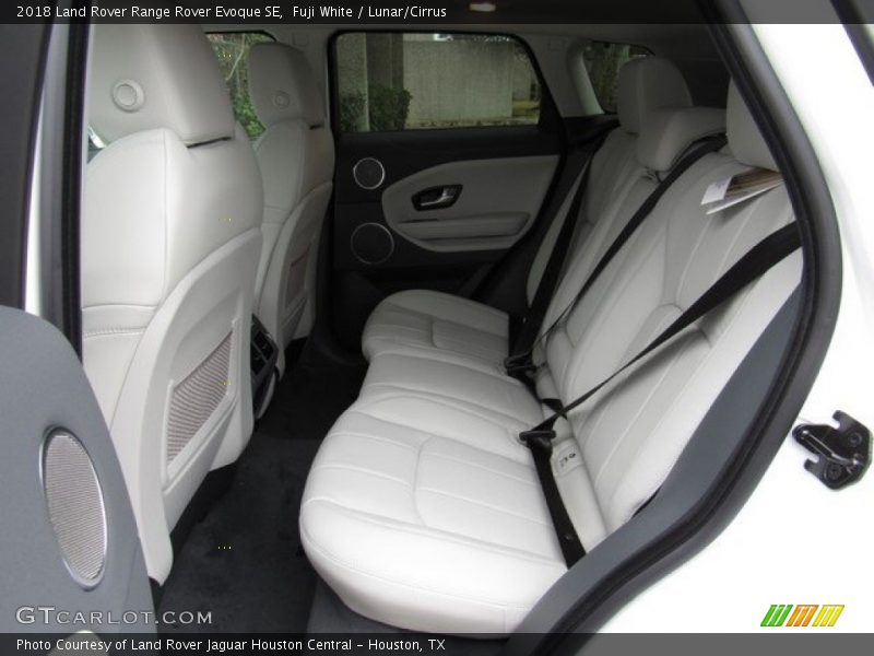Fuji White / Lunar/Cirrus 2018 Land Rover Range Rover Evoque SE