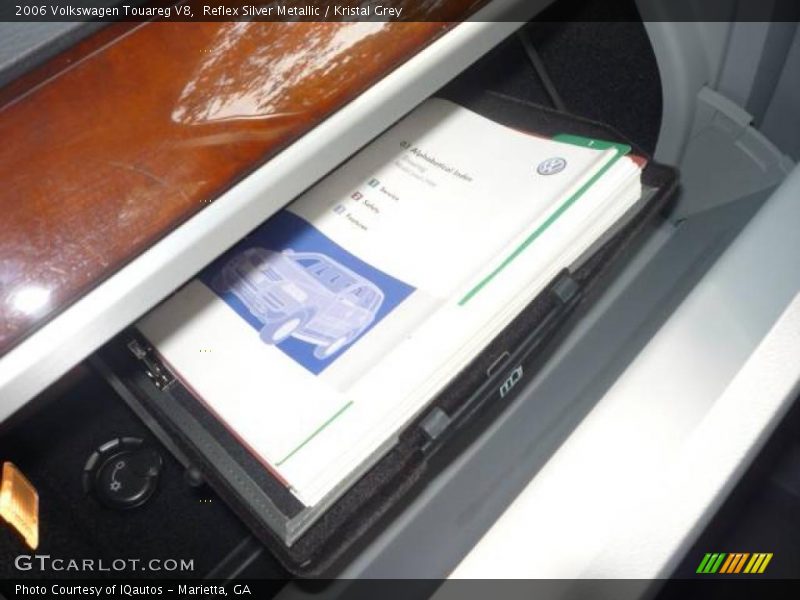 Reflex Silver Metallic / Kristal Grey 2006 Volkswagen Touareg V8