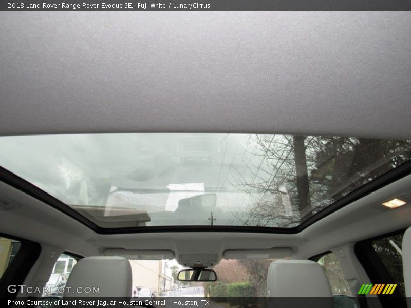 Fuji White / Lunar/Cirrus 2018 Land Rover Range Rover Evoque SE