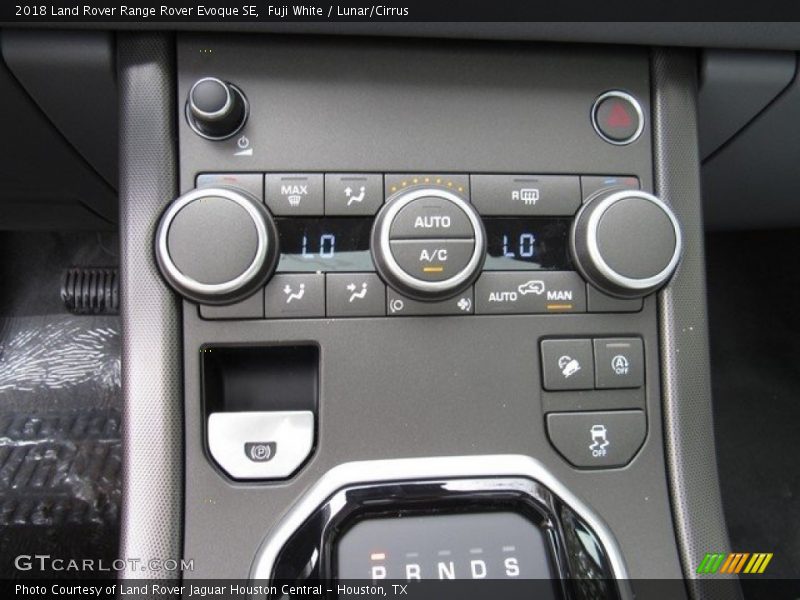 Fuji White / Lunar/Cirrus 2018 Land Rover Range Rover Evoque SE