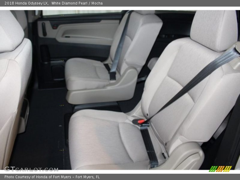 White Diamond Pearl / Mocha 2018 Honda Odyssey LX