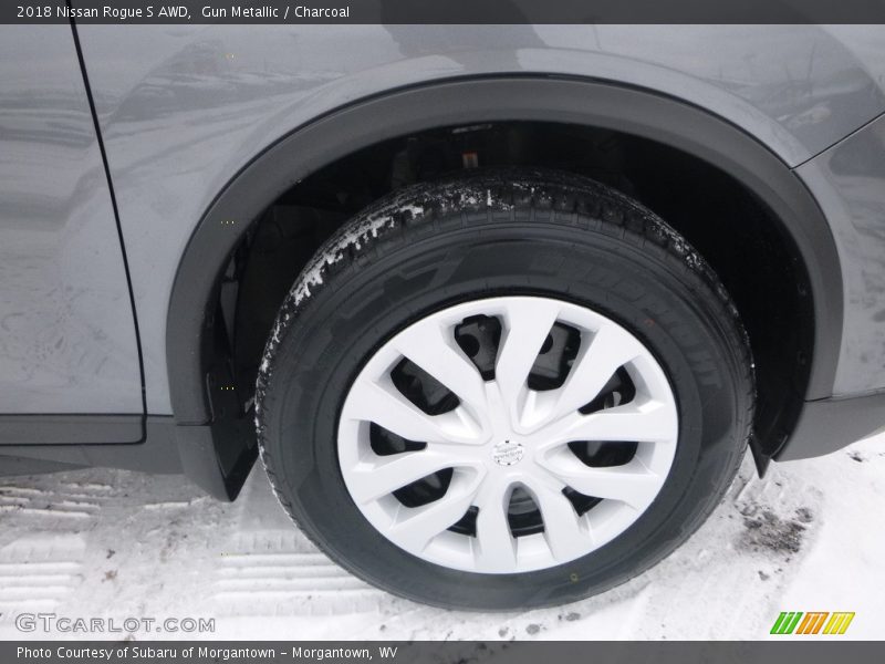 Gun Metallic / Charcoal 2018 Nissan Rogue S AWD