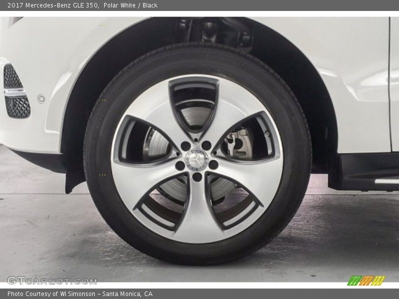 Polar White / Black 2017 Mercedes-Benz GLE 350