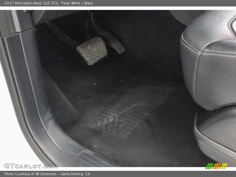 Polar White / Black 2017 Mercedes-Benz GLE 350