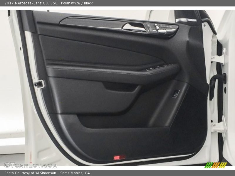 Polar White / Black 2017 Mercedes-Benz GLE 350