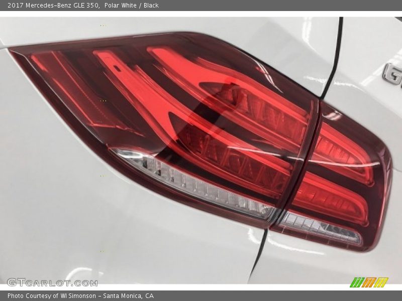 Polar White / Black 2017 Mercedes-Benz GLE 350