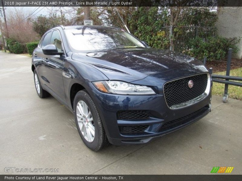 Loire Blue Metallic / Light Oyster 2018 Jaguar F-PACE 25t AWD Prestige