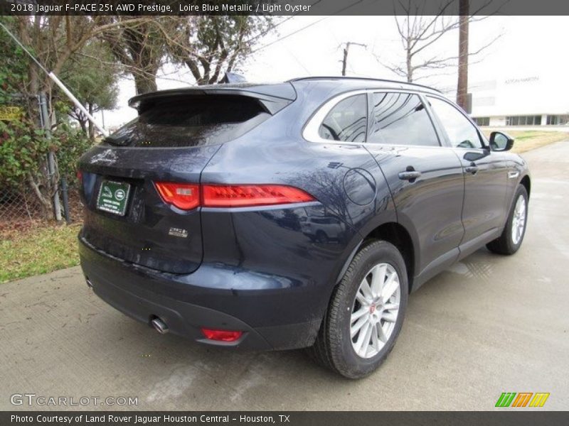 Loire Blue Metallic / Light Oyster 2018 Jaguar F-PACE 25t AWD Prestige
