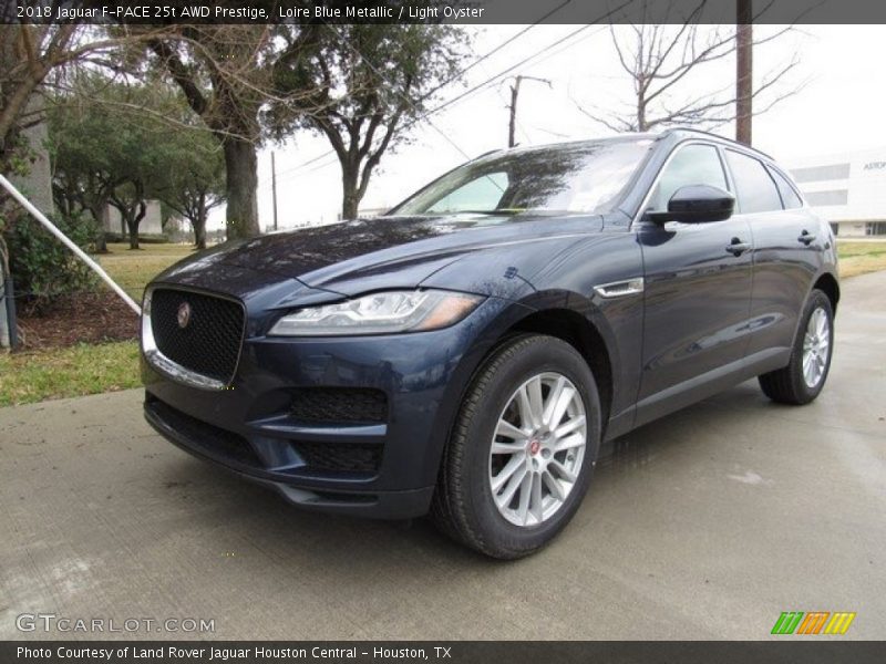 Loire Blue Metallic / Light Oyster 2018 Jaguar F-PACE 25t AWD Prestige