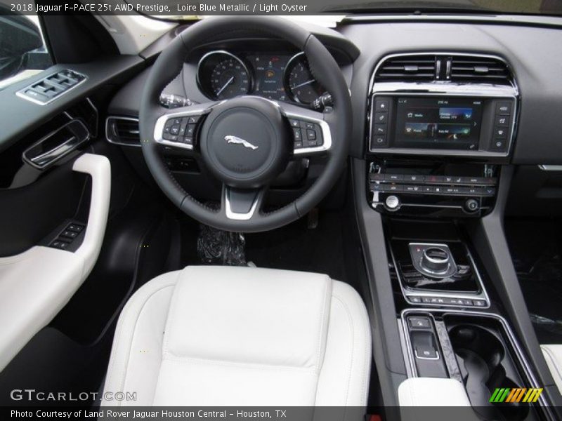 Loire Blue Metallic / Light Oyster 2018 Jaguar F-PACE 25t AWD Prestige