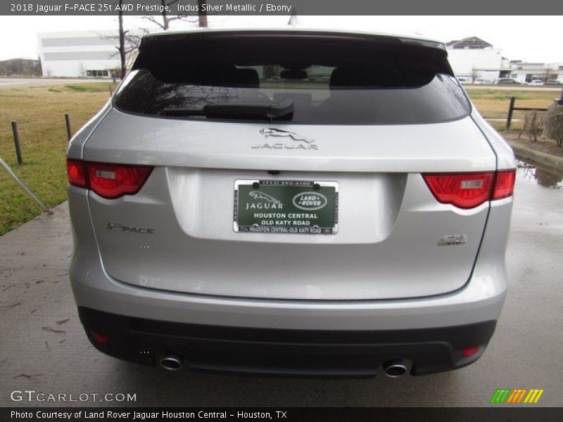 Indus Silver Metallic / Ebony 2018 Jaguar F-PACE 25t AWD Prestige