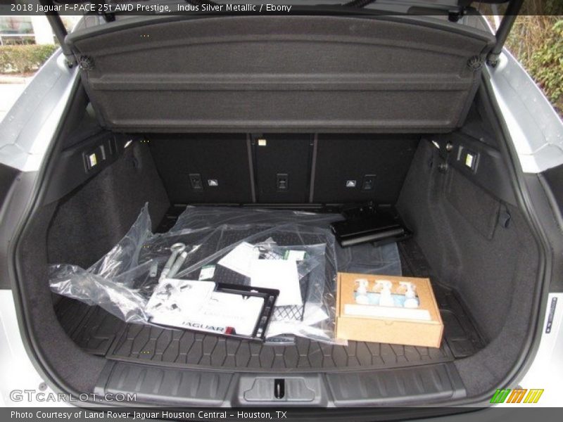 Indus Silver Metallic / Ebony 2018 Jaguar F-PACE 25t AWD Prestige