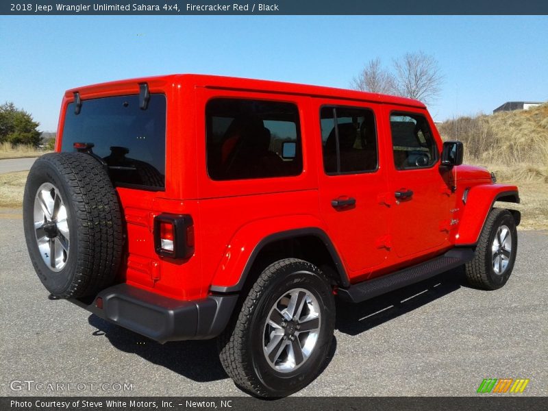 Firecracker Red / Black 2018 Jeep Wrangler Unlimited Sahara 4x4