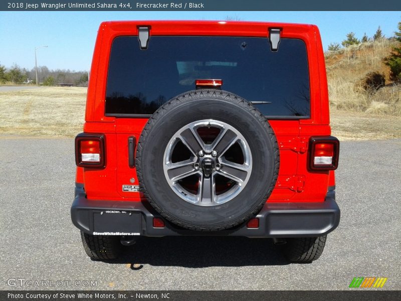 Firecracker Red / Black 2018 Jeep Wrangler Unlimited Sahara 4x4