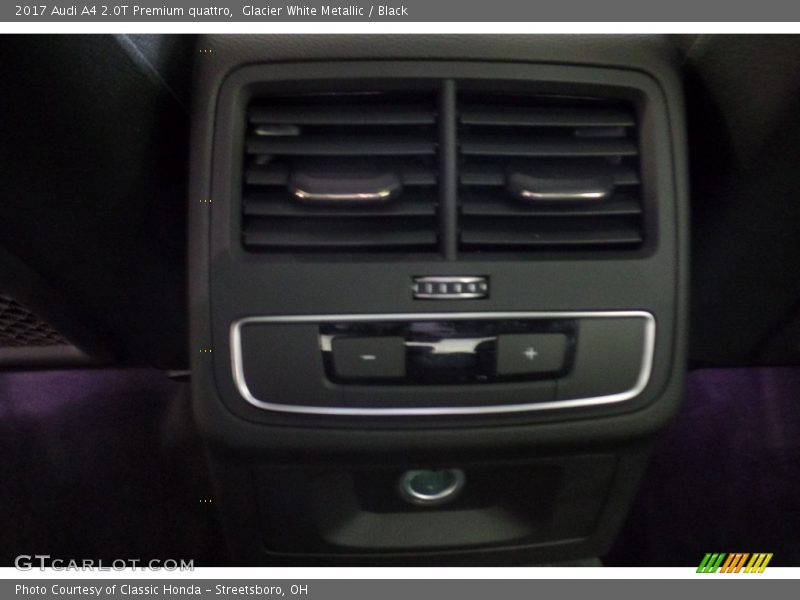 Glacier White Metallic / Black 2017 Audi A4 2.0T Premium quattro