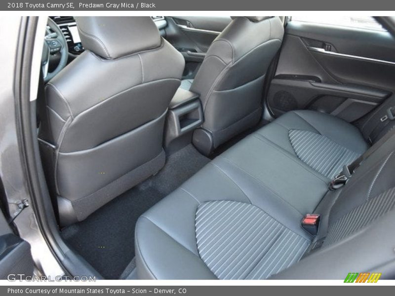 Predawn Gray Mica / Black 2018 Toyota Camry SE