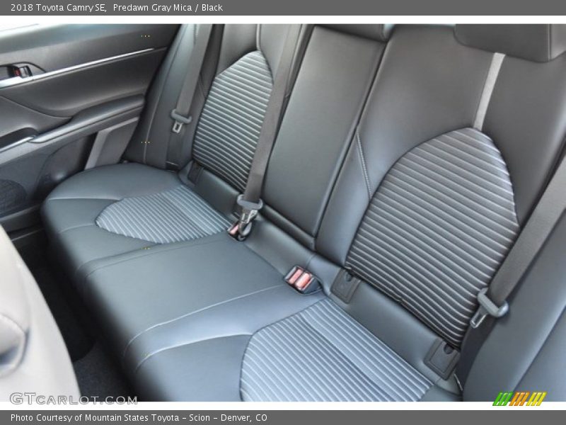 Predawn Gray Mica / Black 2018 Toyota Camry SE