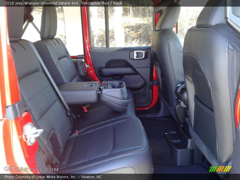 Firecracker Red / Black 2018 Jeep Wrangler Unlimited Sahara 4x4