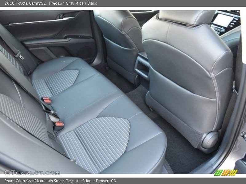 Predawn Gray Mica / Black 2018 Toyota Camry SE