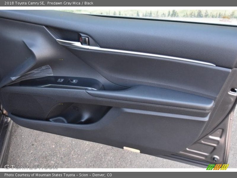 Predawn Gray Mica / Black 2018 Toyota Camry SE