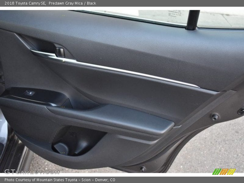 Predawn Gray Mica / Black 2018 Toyota Camry SE