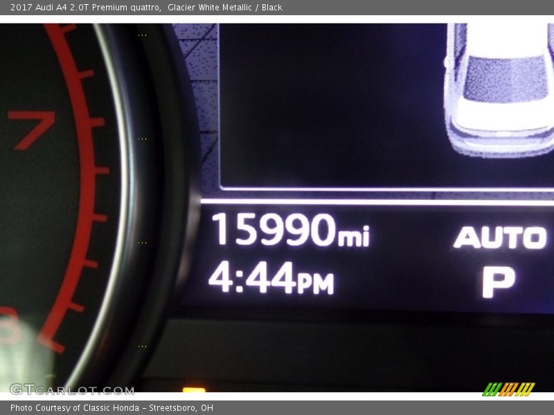 Glacier White Metallic / Black 2017 Audi A4 2.0T Premium quattro