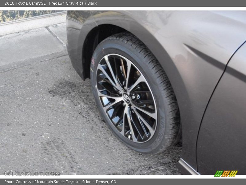 Predawn Gray Mica / Black 2018 Toyota Camry SE