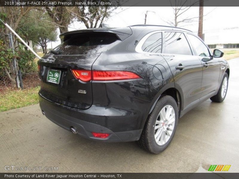 Narvik Black / Ebony 2018 Jaguar F-PACE 25t AWD Prestige