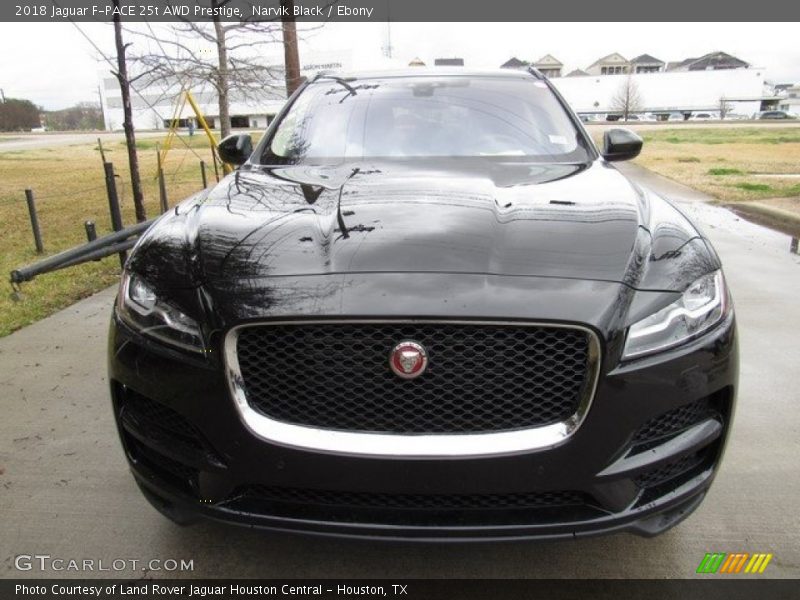 Narvik Black / Ebony 2018 Jaguar F-PACE 25t AWD Prestige